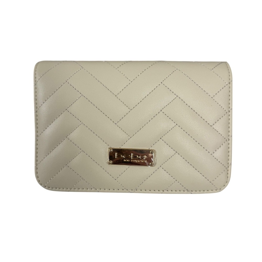 Bebe Sophia Small Crossbody Bag Creme Quilted‎ Faux Leather Gold Chain MSRP $69